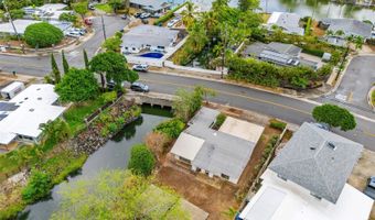 743 Akumu St, Kailua, HI 96734