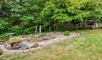 407 N DUBOIS Rd, Ariel, WA 98603