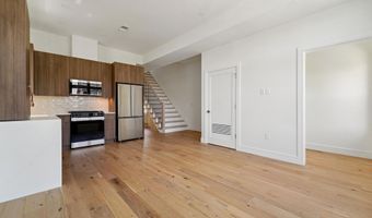 90 E 27TH St 2, Bayonne, NJ 07002