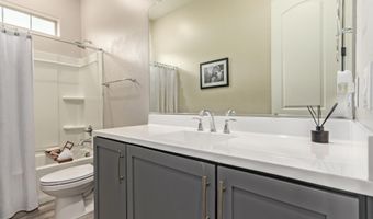 11807 W PARKWAY Ln, Avondale, AZ 85323