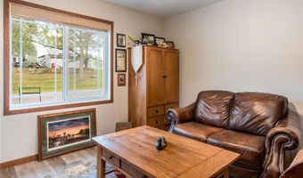 323 Fairgrounds Rd 4, Alexandria, MN 56308