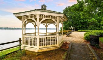 130 GREAT LAKE Dr, Annapolis, MD 21403