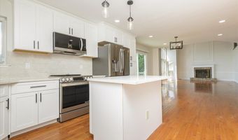 10354 Jade Forest Dr, Affton, MO 63123
