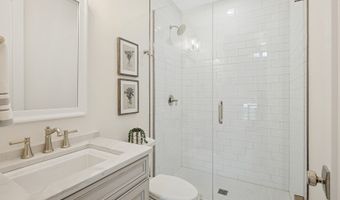 227 S Mitchell Ave, Arlington Heights, IL 60005
