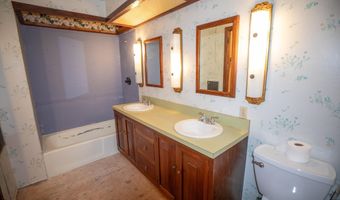 14229 Juniper Rd, Argos, IN 46501