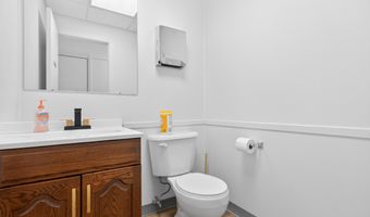 312 W Main St, Anna, OH 45302