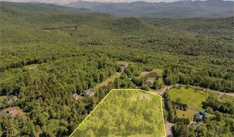 11 Loft Cir, Campton, NH 03223