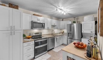 203 YOAKUM Pkwy 1406, Alexandria, VA 22304