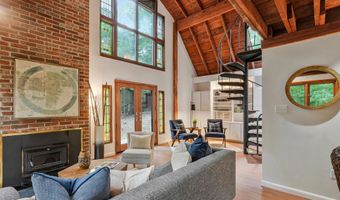 2311 ROCKWOOD Rd, Accokeek, MD 20607