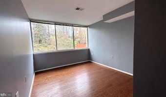 7753 PATRIOT Dr, Annandale, VA 22003