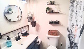 108 N Main, Alta, IA 51002