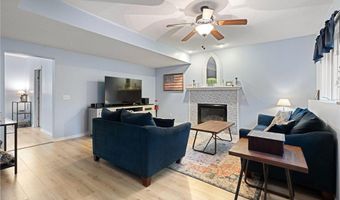 2703 10th Ave SW, Austin, MN 55912
