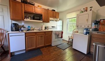 5 Warner St 2, Newport, RI 02840