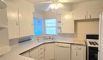 808 E Elm St, Altus, OK 73521