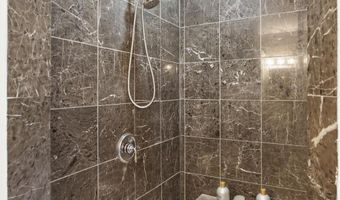 11313 KENCREST Dr, Bowie, MD 20721