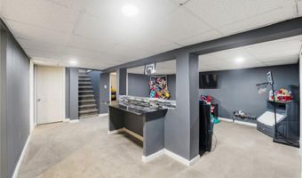 29 Dix Ave, Johnston, RI 02919