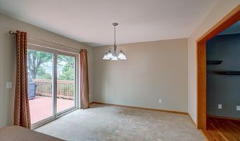 1406 Dewberry Dr, Madison, WI 53719