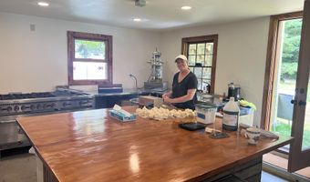 2 Lookout Point Rd, Bar Harbor, ME 04609