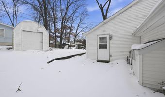 735 Lane 274 Crooked Lk, Angola, IN 46703