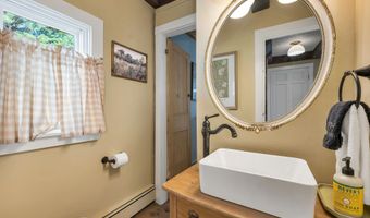 20 Hicks Rd, Belmont, NH 03220