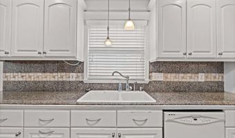 2072 Mcduffie, Austell, GA 30106
