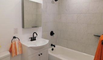 27 Maxwell Ln, Bangor, ME 04401