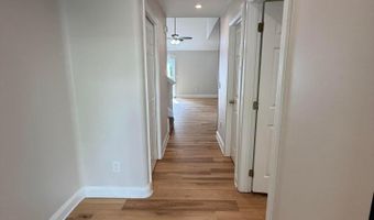 9327 Polaris Green Dr, Columbus, OH 43240