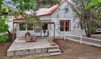 806 E Ave E, Alpine, TX 79830