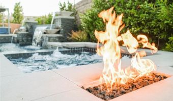 94 Glade Hollow Dr, Las Vegas, NV 89135