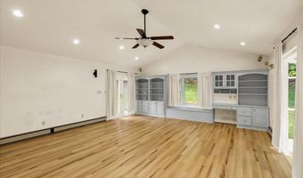900 BUTTER Ln, Reading, PA 19606