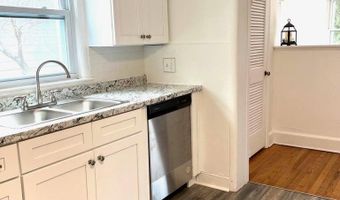 1608 Bay Ave First Floor, Bay Head, NJ 08742