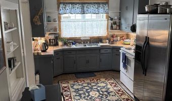 1132 Jones St, Athens, TN 37303