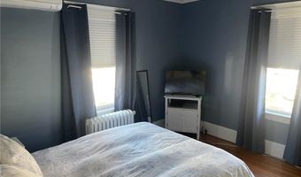 35 Annandale Rd, Newport, RI 02840