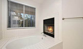 516 Camino Bailen, Escondido, CA 92029
