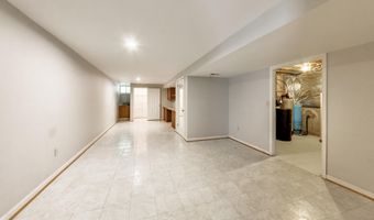 2012 BERMONDSEY Dr, Bowie, MD 20721