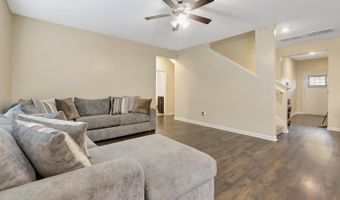 1056 FLYWAY VIEW Ln, Alabaster, AL 35007