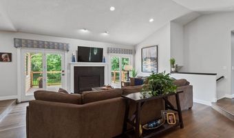 2564 Bunker Lake Blvd NE, Andover, MN 55304