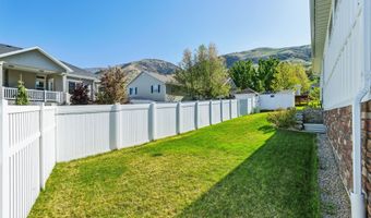 735 E 850 S, Centerville, UT 84014