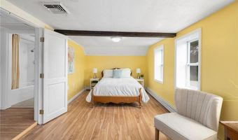25 Willow Dr, Hopkinton, RI 02832