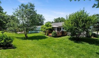 288 Brightfield Dr, Ballwin, MO 63021