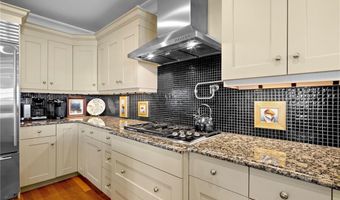 24 Brown And Howard Wharf 302, Newport, RI 02840