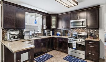 117 E Windswept Dr, Amsterdam, NY 12010