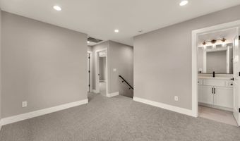 824 SE 35th St, Battle Ground, WA 98604
