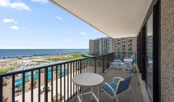 403 N EDGEWATER HOUSE Rd 403N, Bethany Beach, DE 19930