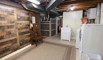 156 High St, Buffalo, WY 82834