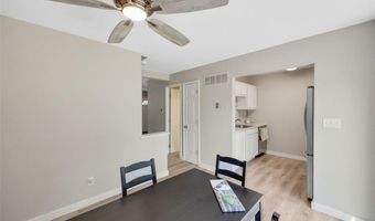 164 Burtonwood Dr, Ballwin, MO 63011