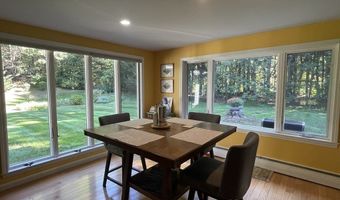 39 Oriole Dr, Andover, MA 01810