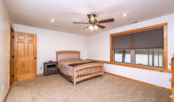 3005 W Lake Jessie Dr SE, Alexandria, MN 56308