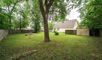 505 7th St, Barling, AR 72923