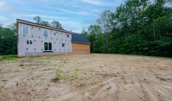 47 Brewster Rd, Barrington, NH 03825